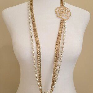 Elegant Gold-Tone Pearl & Crystal Rose Statement Necklace